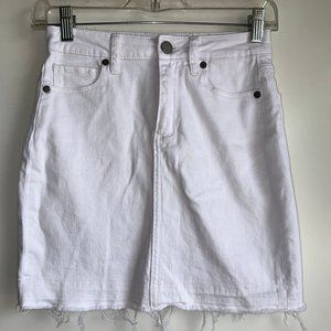 PAIGE Women's White‎ Denim Jean Frayed Hem Skirt Size 23